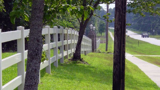 vinyl-fence-18