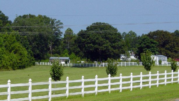 vinyl-fence-19